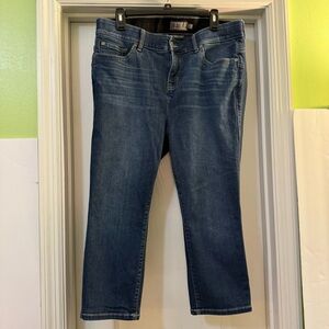Torrid #Feel The Fit Crop BombShell Skinny Blue Jeans